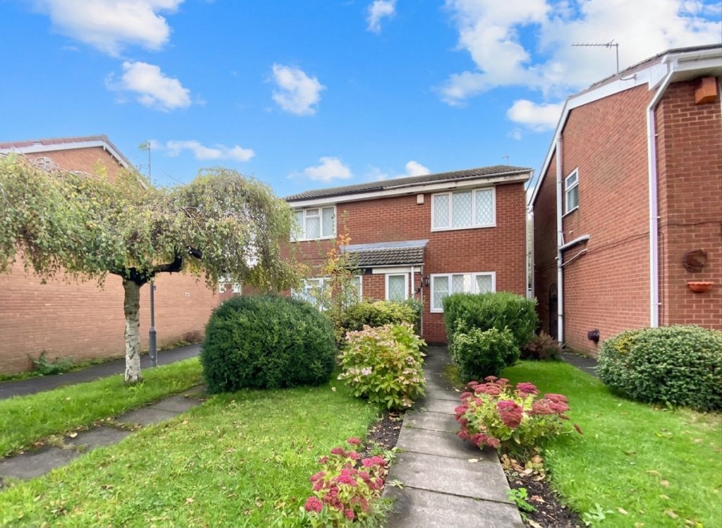 Amberley Walk, Chadderton, OL9