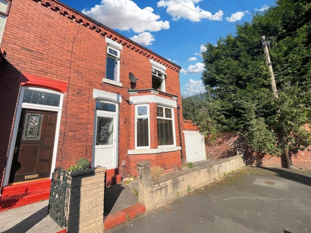Clwyd Avenue, Stockport, SK3